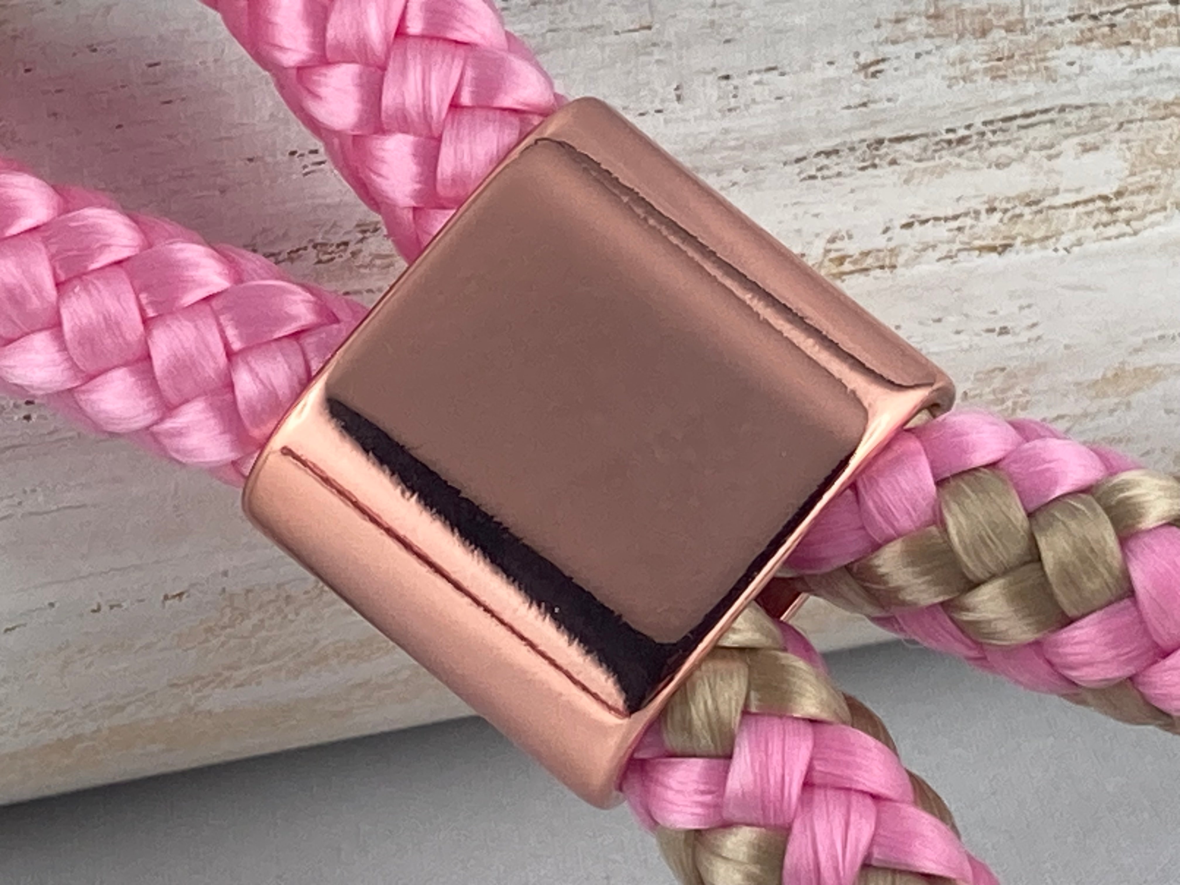 Set Schlüsselband und Schlüsselanhänger aus Segelseil mit Zwischenstück roségoldfarben, rosa/ rosa-beige