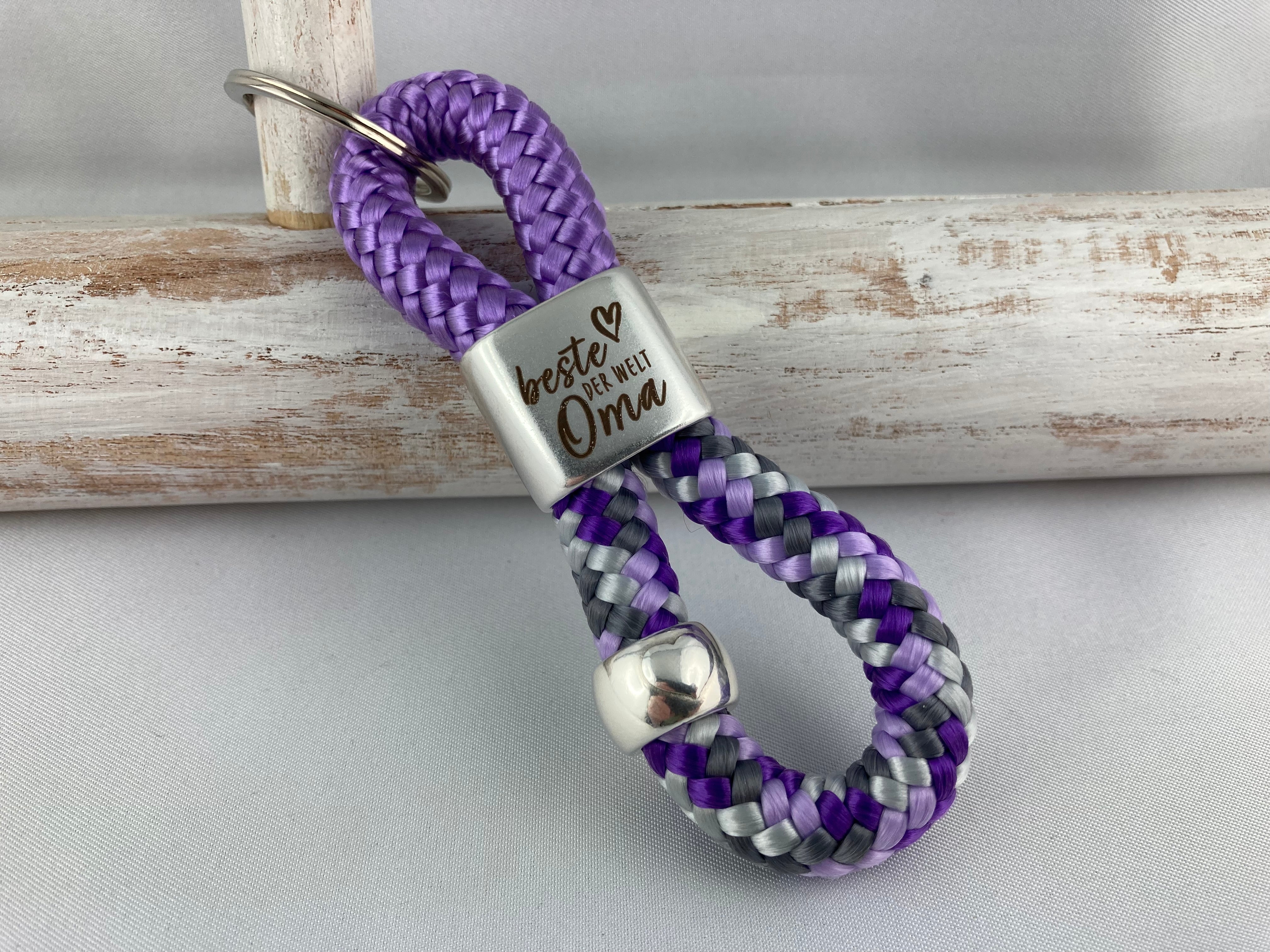 Set Schlüsselanhänger mit Gravur "Bester Opa der Welt und Beste Oma der Welt" - Handgefertigt und mit Schiebeperlen