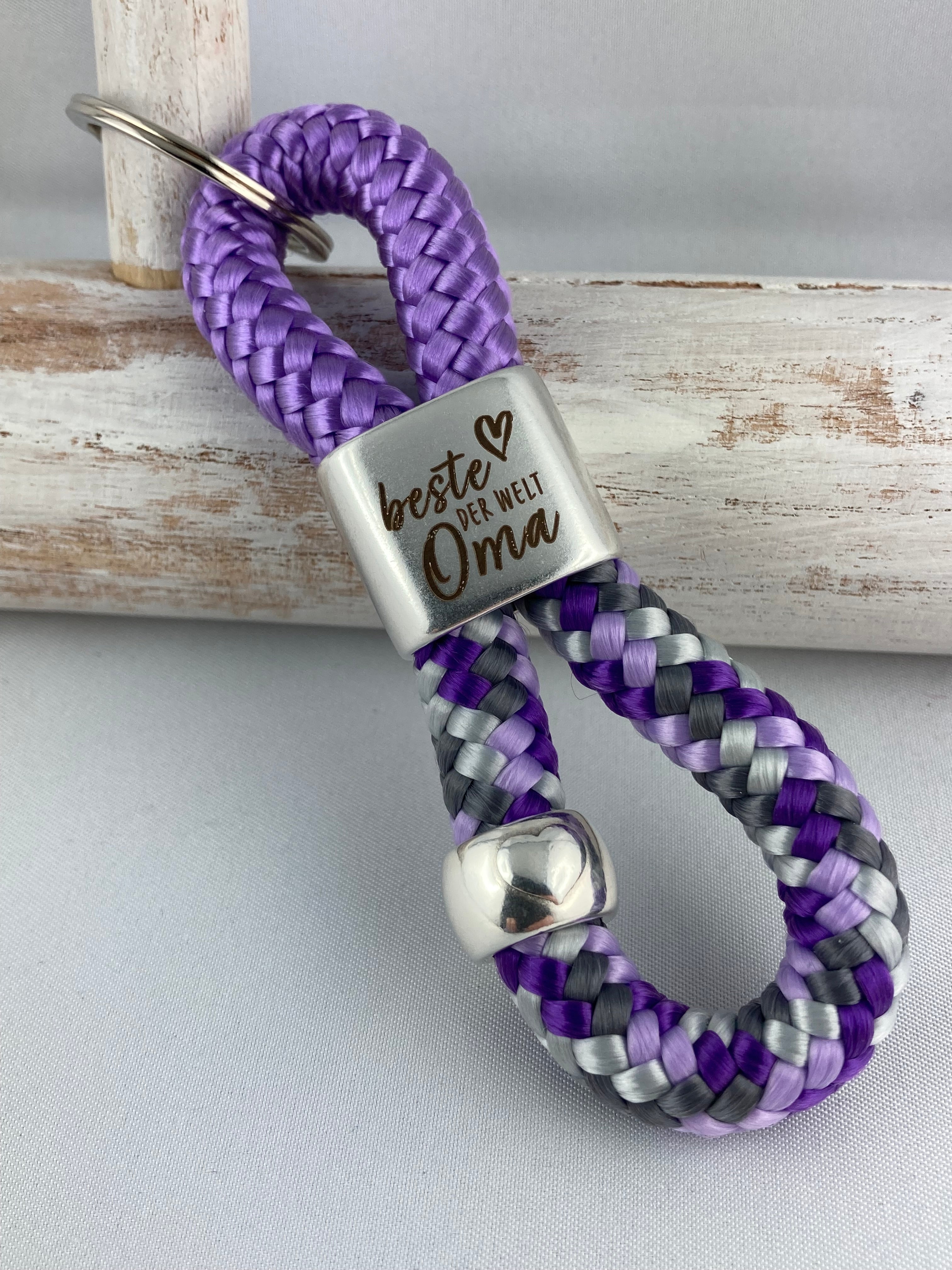 Set Schlüsselanhänger mit Gravur "Bester Opa der Welt und Beste Oma der Welt" - Handgefertigt und mit Schiebeperlen