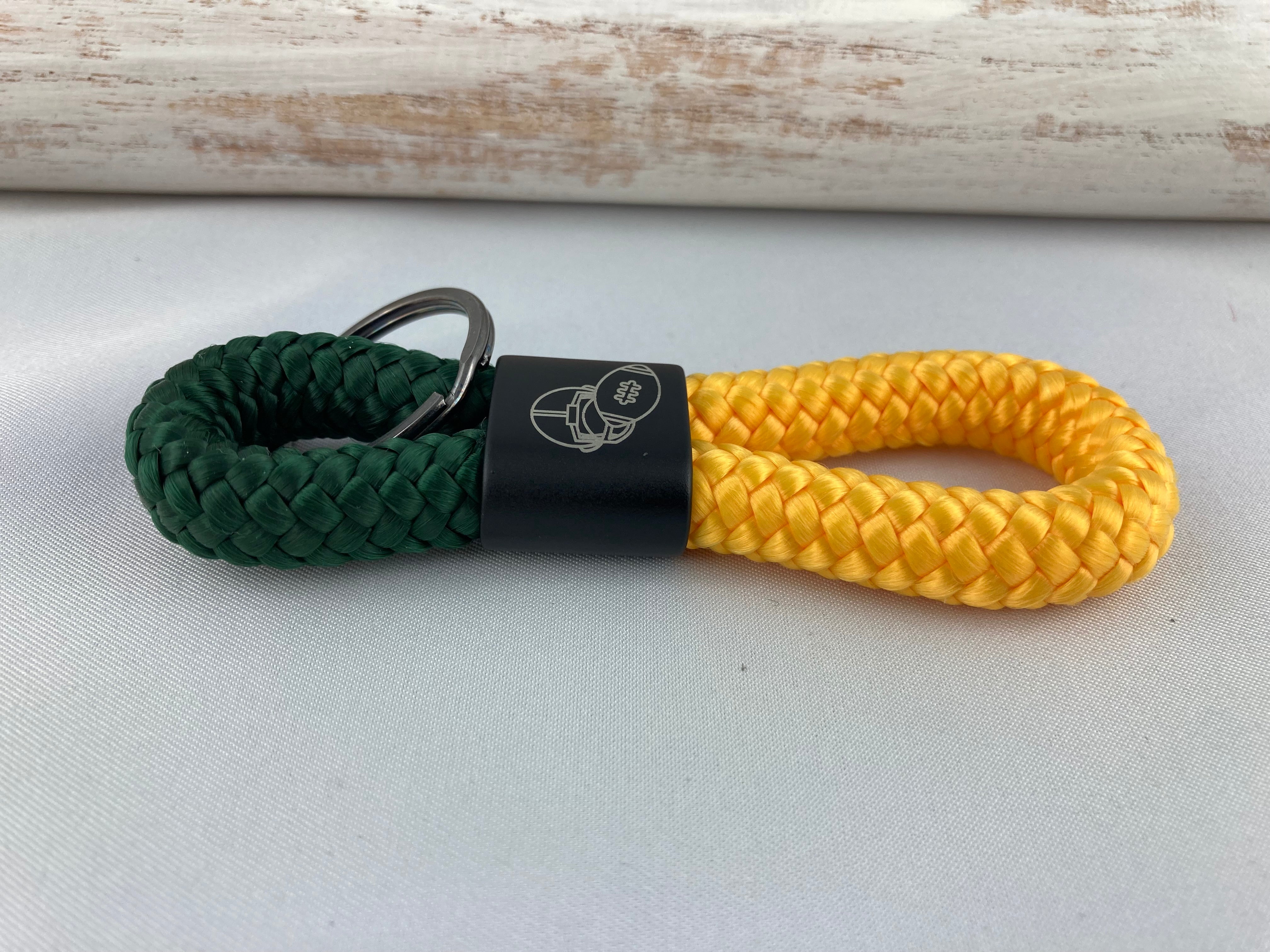 Football-Schlüsselanhänger aus Segelseil - sportliches Geschenk für Football-Fans