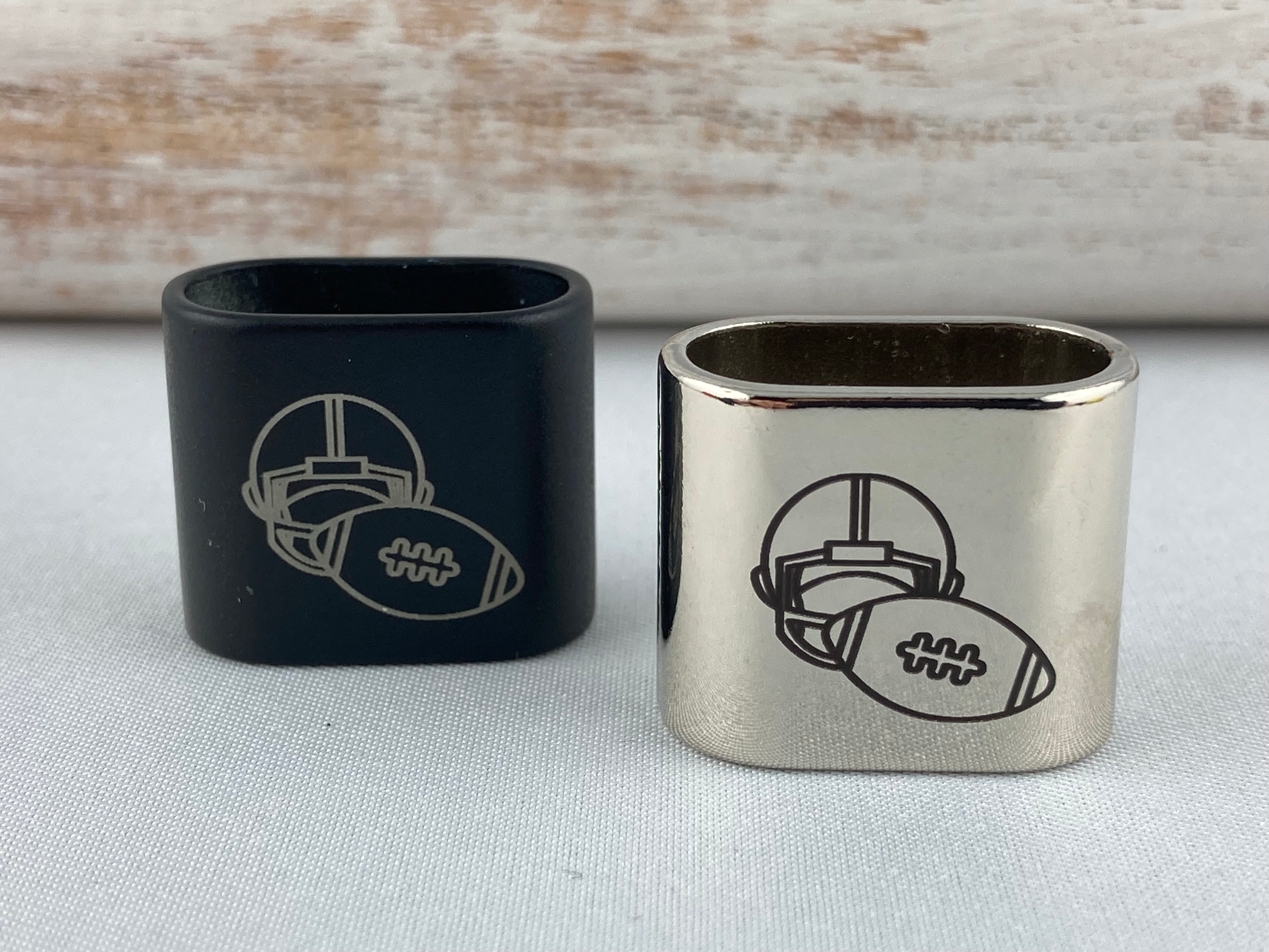 Football-Schlüsselanhänger aus Segelseil - sportliches Geschenk für Football-Fans