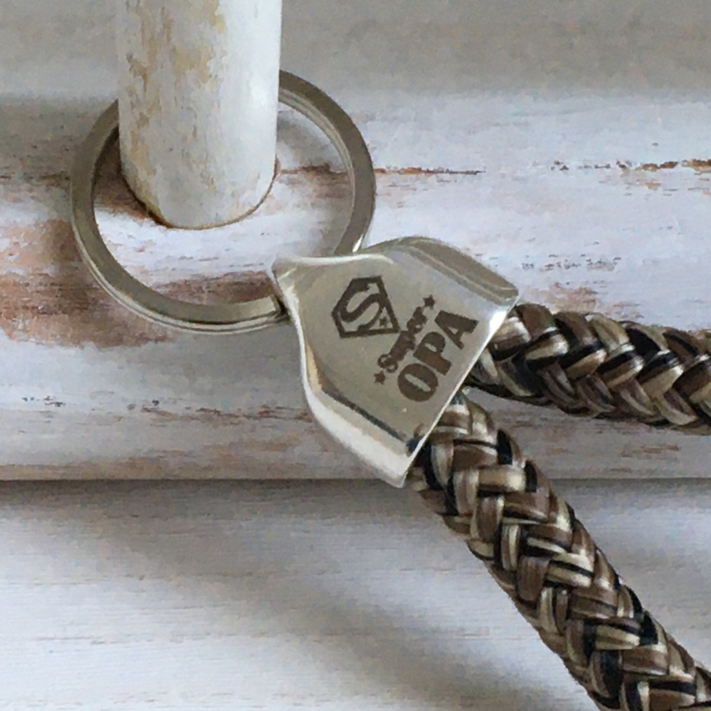 Schlüsselanhänger aus Segelseil mit versilberter Endkappe mit Gravur "Super Opa", maritimer Schlüsselanhänger, braun-beige-Mix