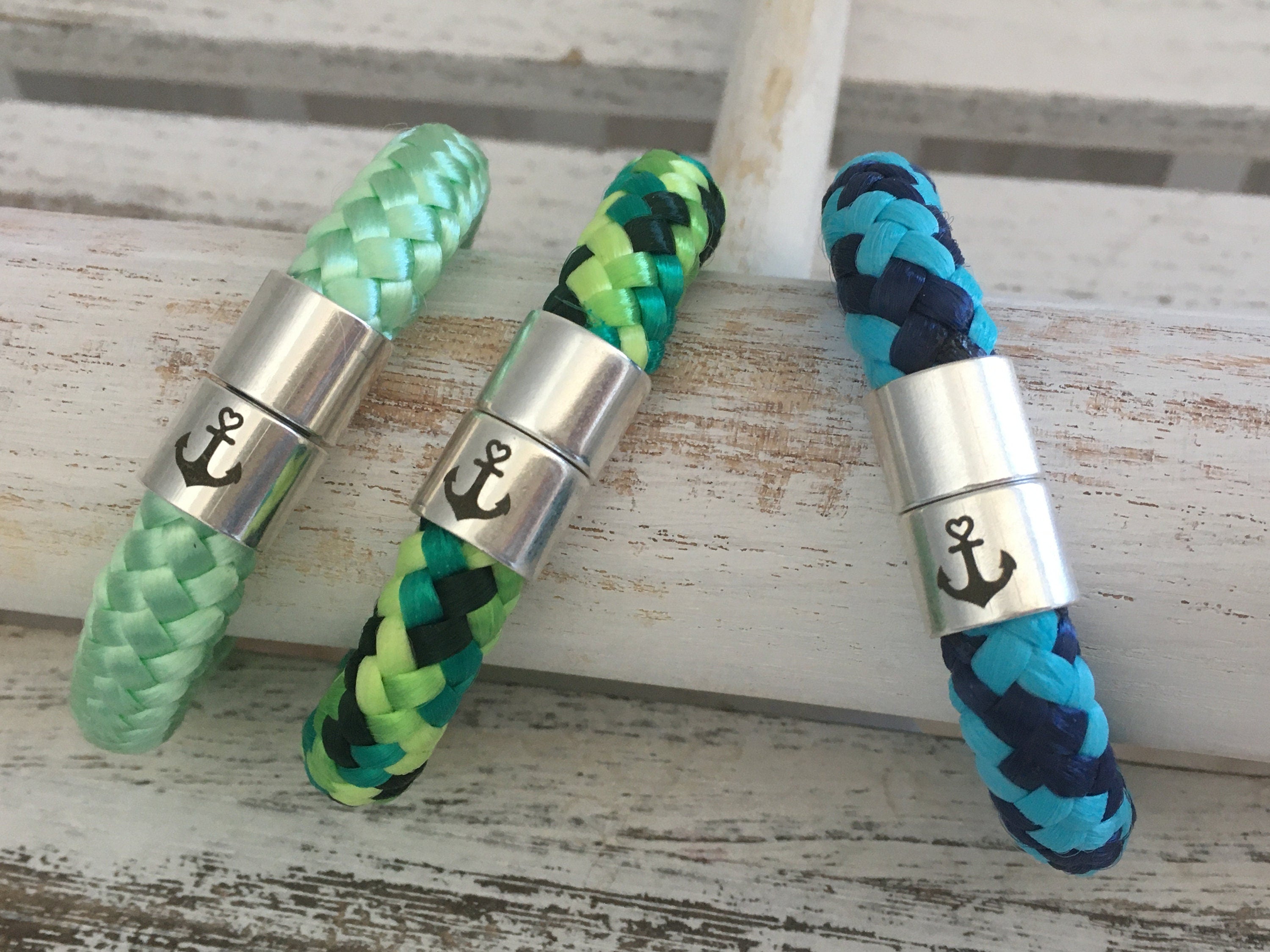 Armband aus Segelseil mit versilbertem Magnetverschluss für Damen und Herren ganz individuell in Wunschfarbe, maritimes Armband