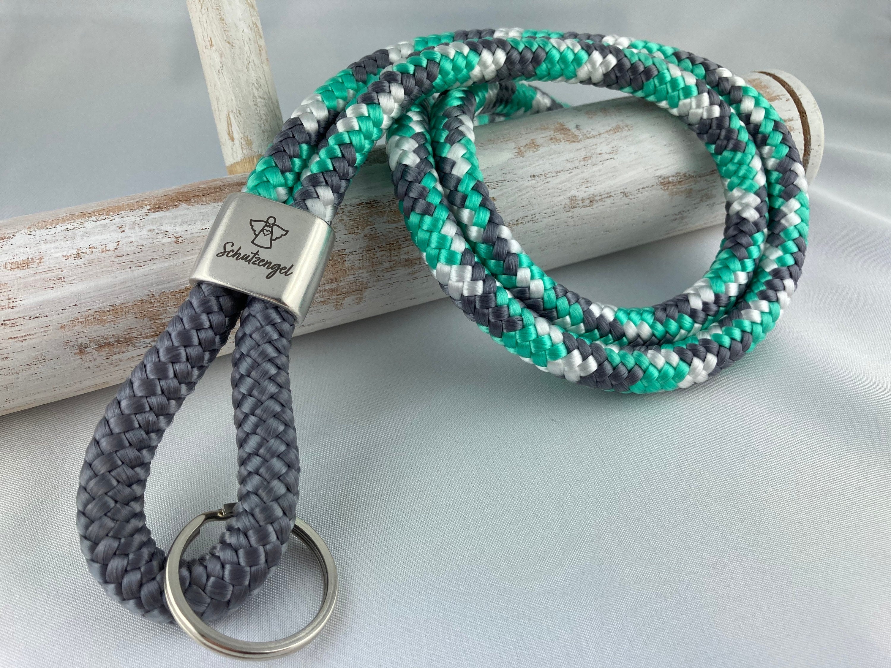 Schlüsselband aus Segelseil mit versilbertem Zwischenstück mit Gravur "Schutzengel", grau/ minze-grau-weiß