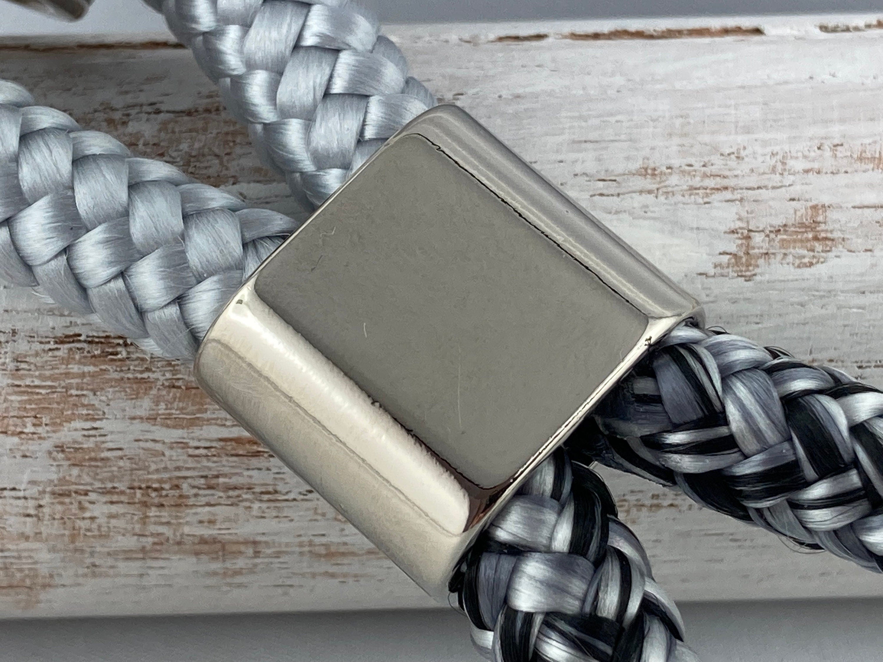 Schlüsselanhänger aus Segelseil mit Zwischenstück silberfarben, hellgrau/ grau-mix