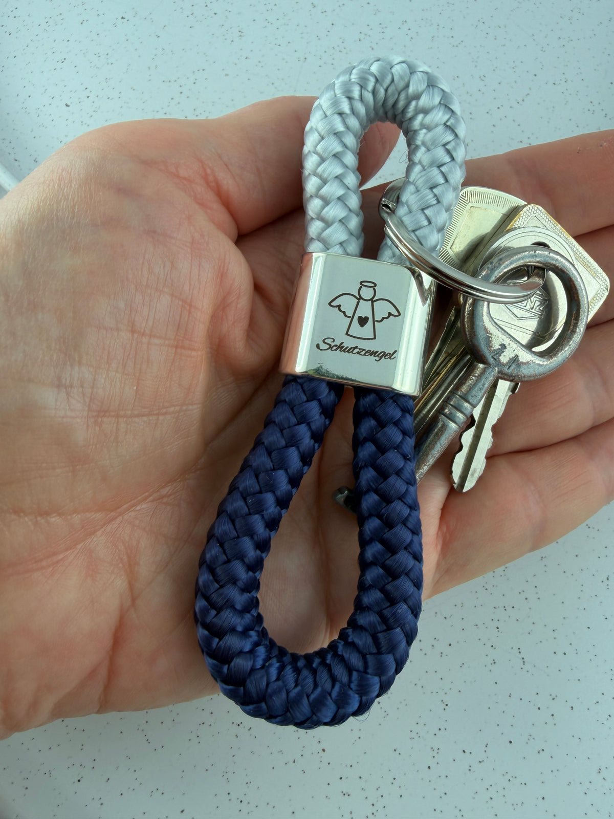 Schutzengel Schlüsselanhänger aus Segelseil | Glücksbringer & Geschenk