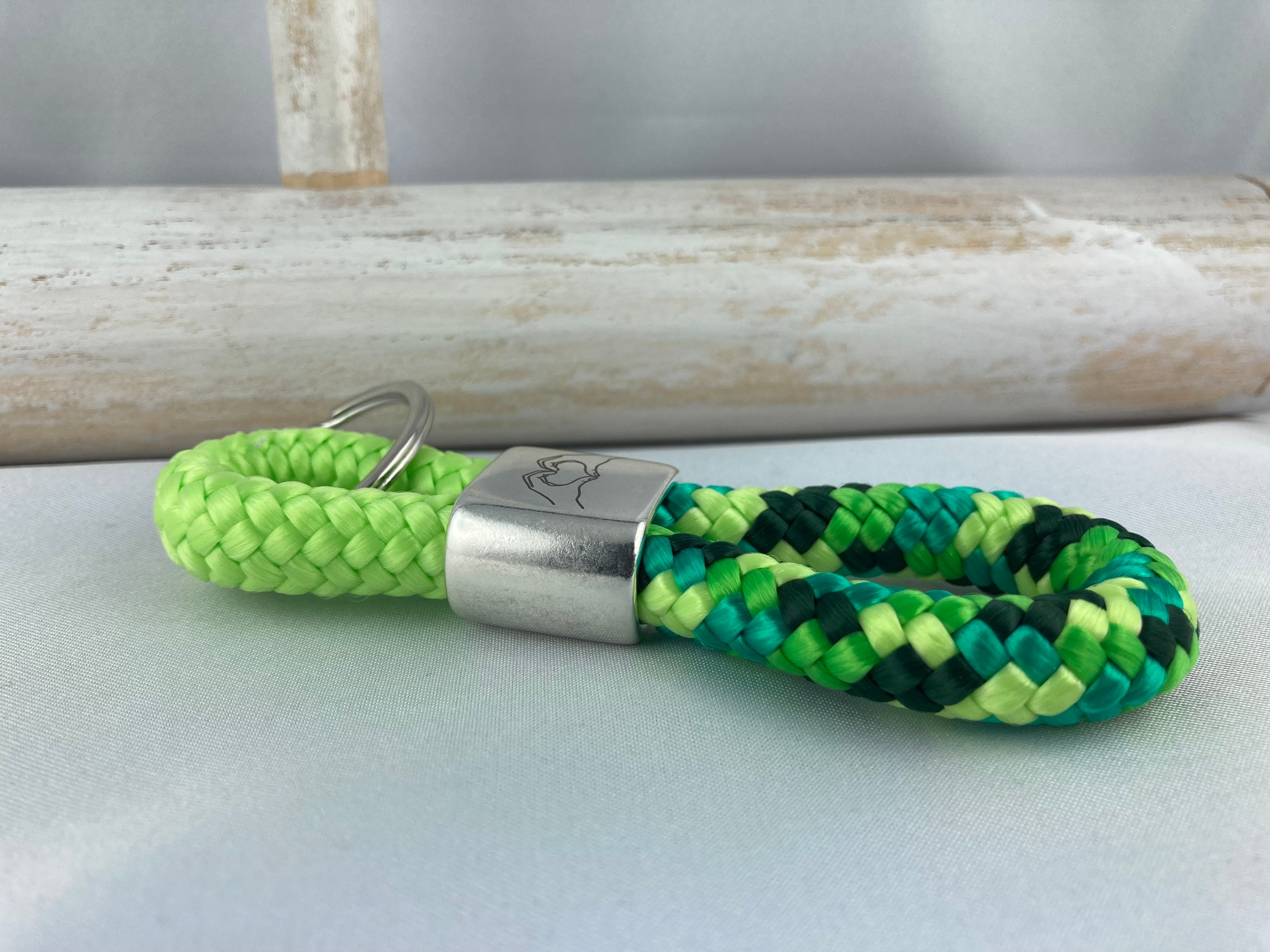 Schlüsselanhänger Segelseil - Herzhände - hellgrün/ grün-Mix - Geschenk Freundschaft und Liebe