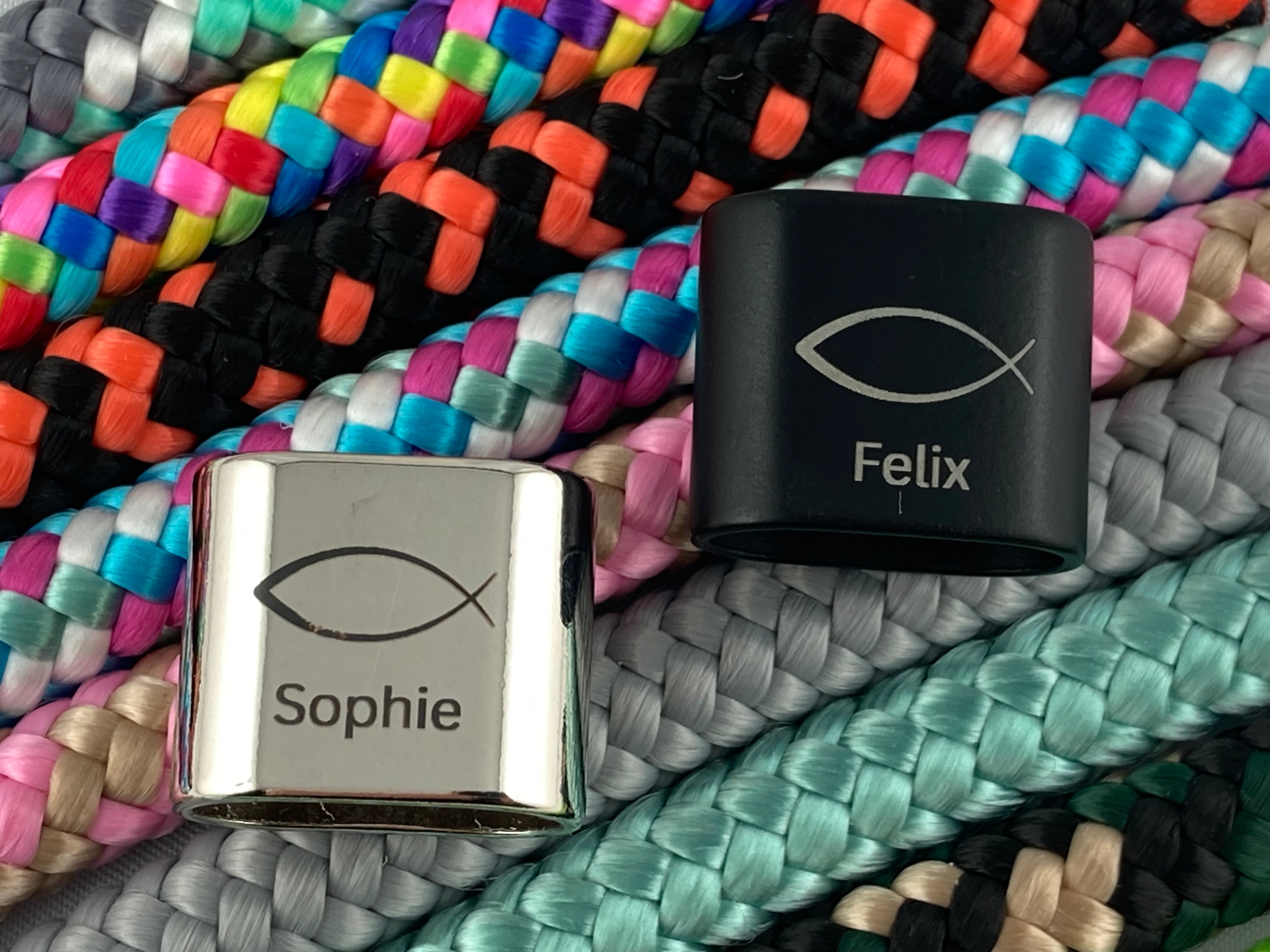 Personalisierter Schlüsselanhänger zur Kommunion und Konfirmation, Fisch-Symbol